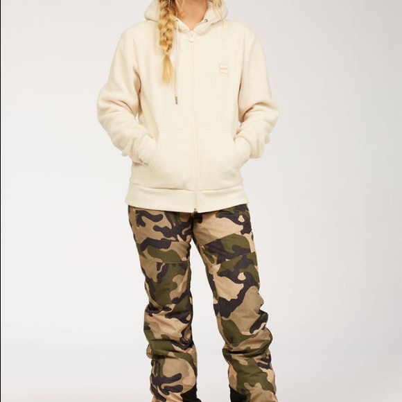 SOLD OUT: Billabong Malla Camo 10K Snowboard Pants - Picture 3 of 6